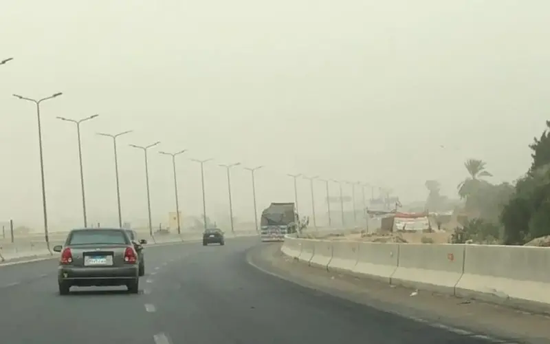الأرصاد تحذر من عاصفة ترابية تضرب البلاد وتصل إلى القاهرة: الخروج من المنزل للضرورة فقط | عاجل